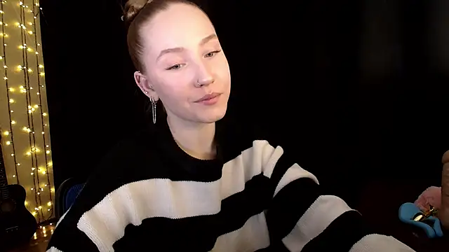 Snapshot of SindiWatsoon chatting on 02.03.26 SindiWatsoon online show from 02.03.26