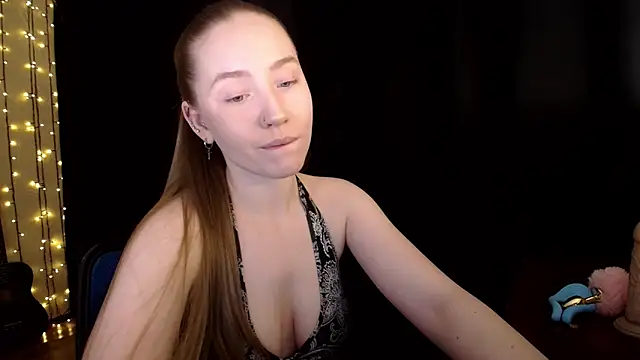 Snapshot of SindiWatsoon chatting on 02.12.26 SindiWatsoon online show from 02.12.26