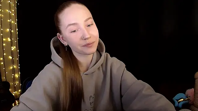 Snapshot of SindiWatsoon chatting on 02.18.26 SindiWatsoon online show from 02.18.26