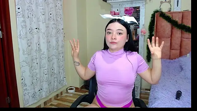 nahia  2 online show from 12.19.24