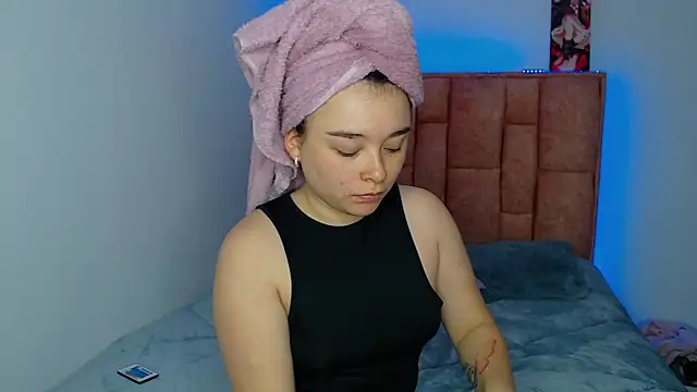 nahia  2 online show from 10.29.25