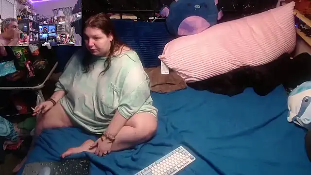 Snapshot of yoursexything79 chatting on 11.22.25 yoursexything79 online show from 11.22.25