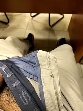 Snapshot of onbifeet chatting on 03.10.26 onbifeet online show from 03.10.26