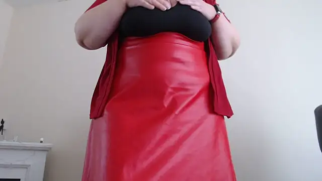 MilfGina online show from 02.05.25