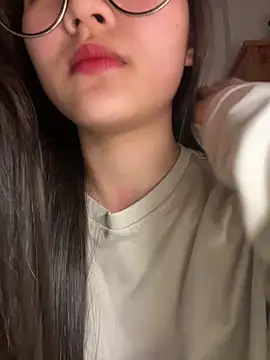 Krixxi22 online show from 02.12.26