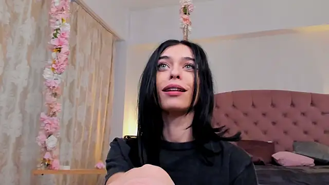 Snapshot of JassyeJoy chatting on 03.15.25 JassyeJoy online show from 03.15.25