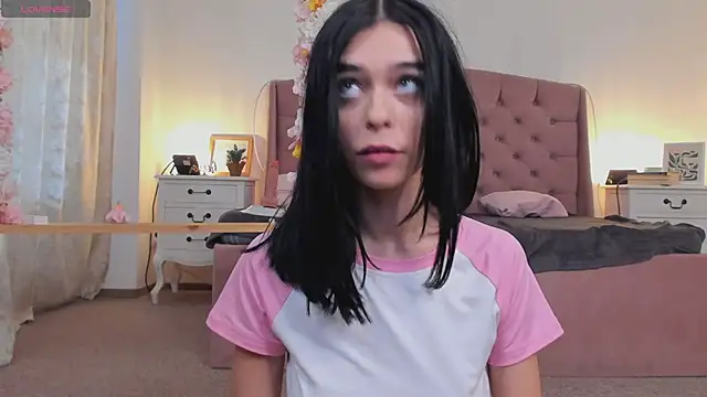 Snapshot of JassyeJoy chatting on 03.16.25 JassyeJoy online show from 03.16.25