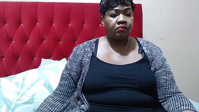 MIGHTYASSS online show from 10.04.25