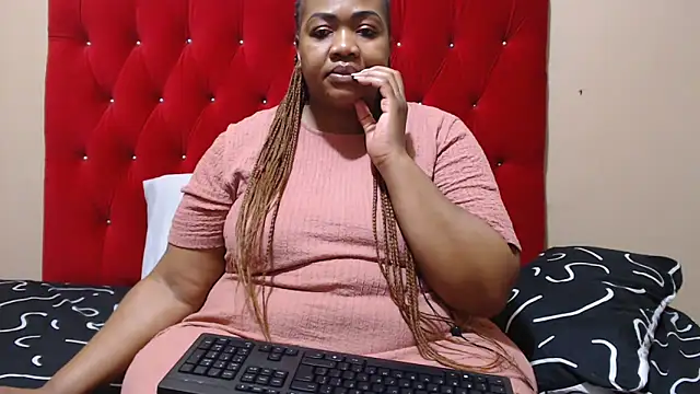 MIGHTYASSS online show from 11.14.25