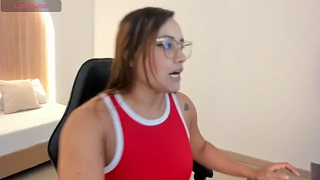 zoe danae  online show from 04.06.26