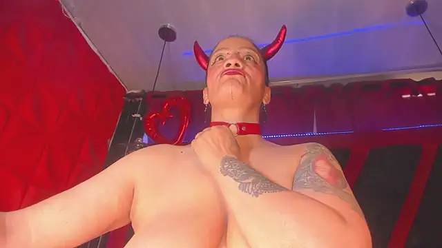 Taylor-hardcore online show from 02.07.26