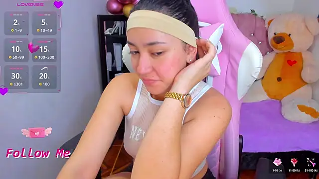 karla cute01 online show from 10.19.25