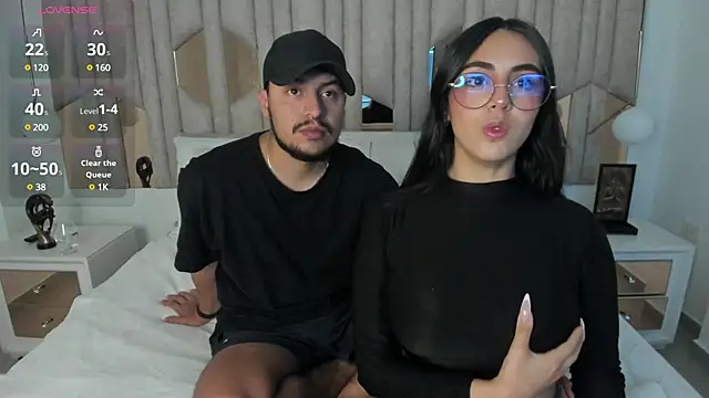 Snapshot of 1m_valery chatting on 02.22.25 1m valery online show from 02.22.25