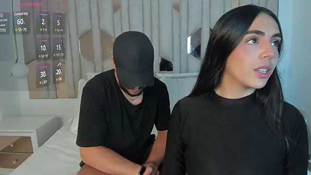 Snapshot of 1m_valery chatting on 02.28.25 1m valery online show from 02.28.25