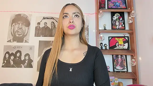 Snapshot of Meowlody chatting on 09.24.25 Meowlody online show from 09.24.25