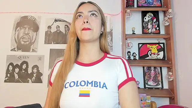 Snapshot of Meowlody chatting on 10.17.25 Meowlody online show from 10.17.25