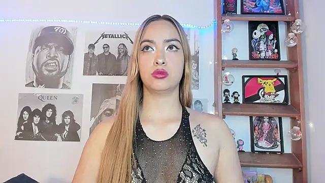 Snapshot of Meowlody chatting on 11.13.25 Meowlody online show from 11.13.25