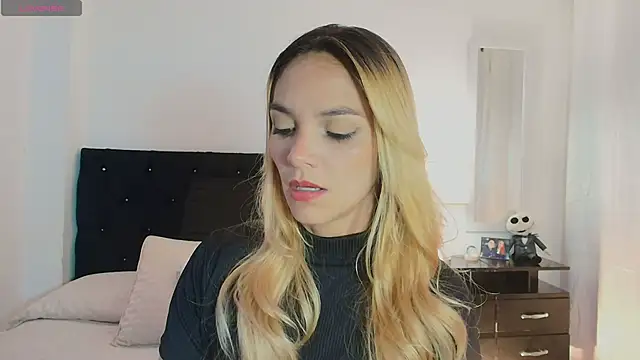 MeganLorensx online show from 04.09.26