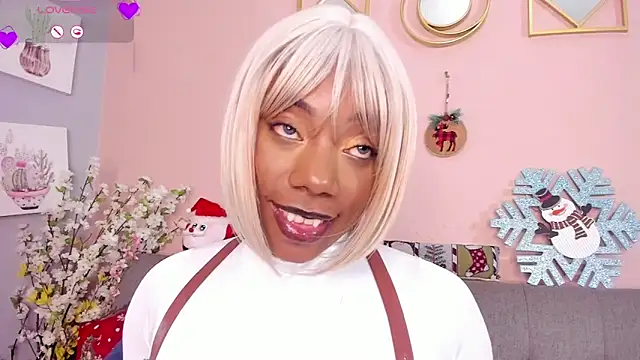 Snapshot of zaraadoll chatting on 01.01.25 zaraadoll online show from 01.01.25