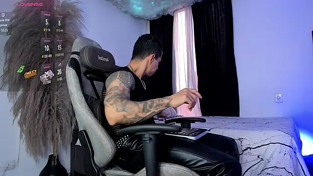 Aron Dark online show from 06.20.26