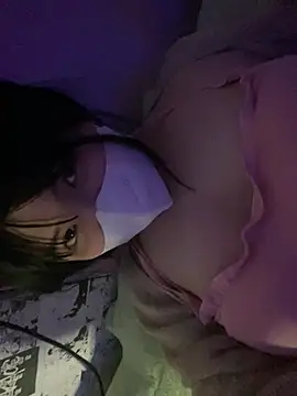 HoneyBuns 05 online show from 01.12.25