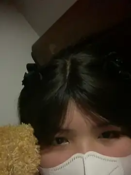 HoneyBuns 05 online show from 01.19.25