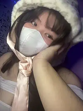 HoneyBuns 05 online show from 03.05.25