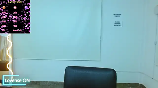 martinna tay online show from 03.04.25