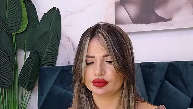 NightshadeIris online show from 12.03.24