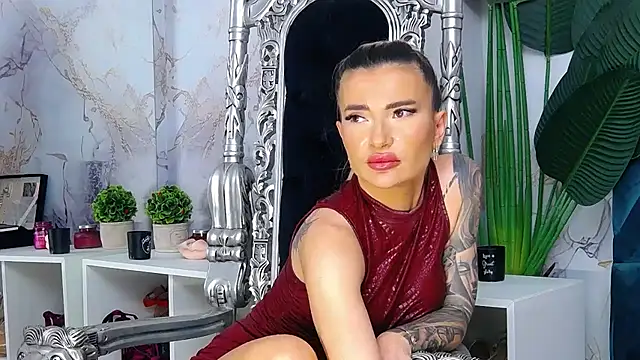 NightshadeIris online show from 06.11.26