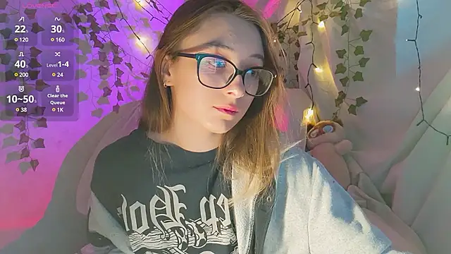 monlight  dana online show from 12.04.24