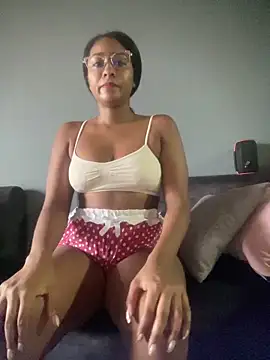 Berry Bans online show from 10.17.25