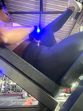 Berry Bans online show from 11.19.25