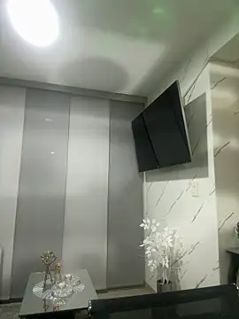 LARIANA RIVERA23 online show from 02.25.26