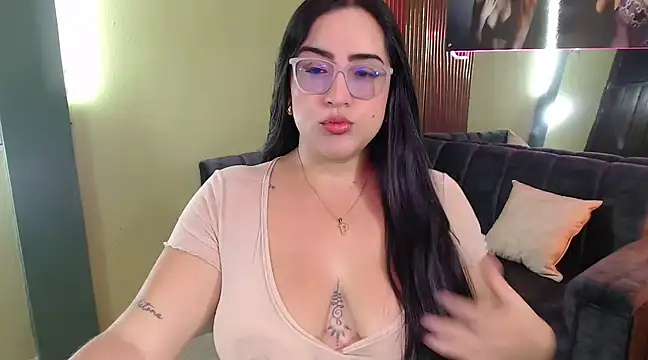 Sofiia davis23 online show from 02.21.25