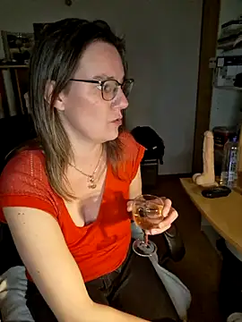 SpiceLea online show from 01.13.25