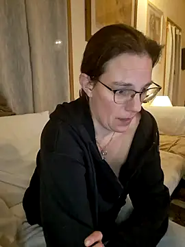 SpiceLea online show from 01.20.25