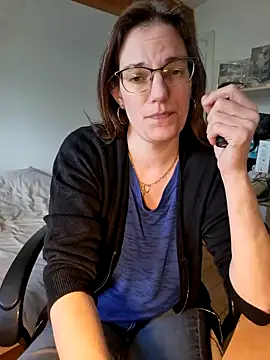 SpiceLea online show from 02.28.25