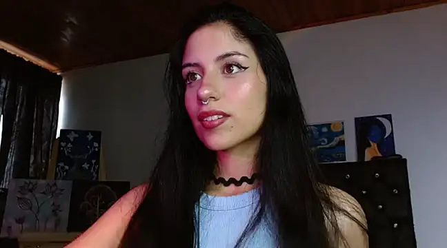 Snapshot of Ary_Pieerce chatting on 03.20.25 Ary Pieerce online show from 03.20.25