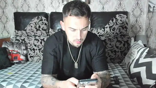 Jonmusclemaster online show from 12.04.24