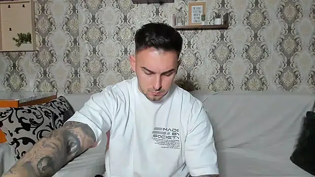 Jonmusclemaster online show from 12.14.24