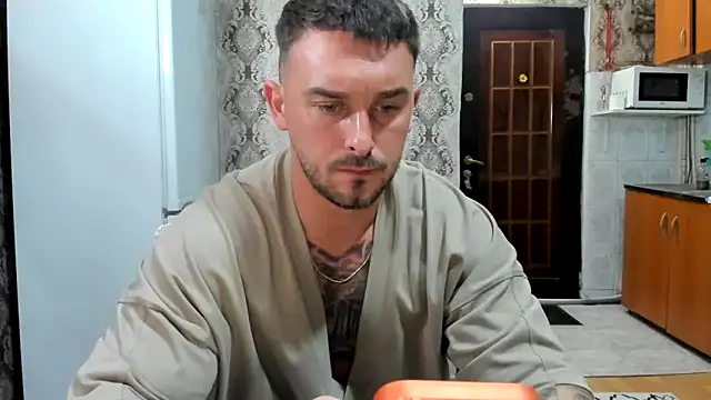 Jonmusclemaster online show from 06.07.26