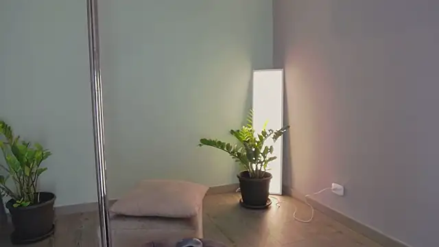 Angelbae- online show from 02.02.25