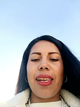  andrea30 online show from 11.25.25