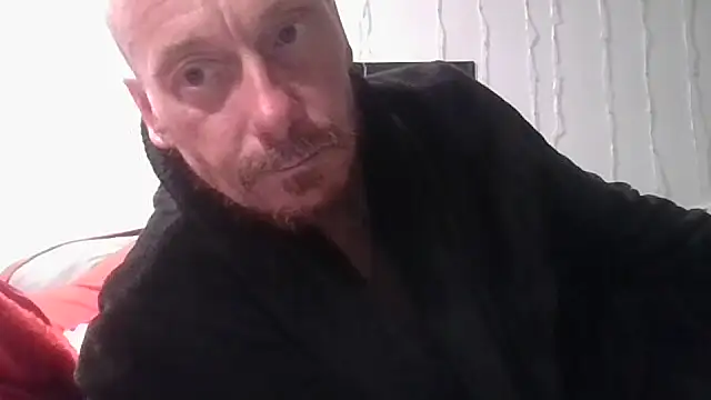Snapshot of deepinnnnn chatting on 06.15.26 deepinnnnn online show from 06.15.26