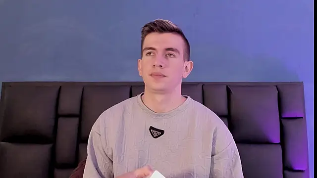 MikaelSlow online show from 02.19.26