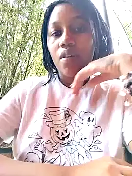 SquirtQueen222 online show from 12.20.24