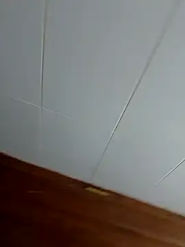 SquirtQueen222 online show from 12.30.24