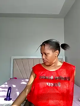 SquirtQueen222 online show from 01.17.25