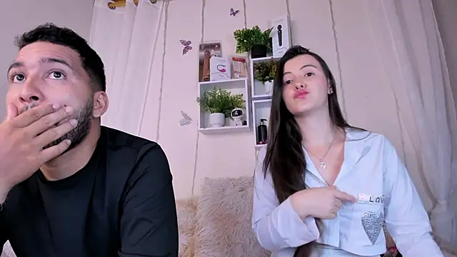 Idara and Edahi01 online show from 03.21.25